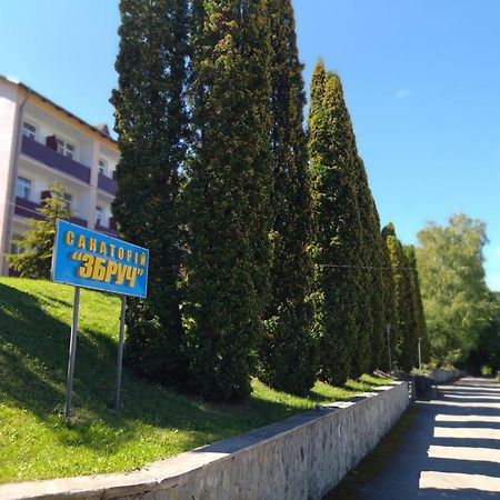 Санаторій Збруч Hotell Satanov Exteriör bild